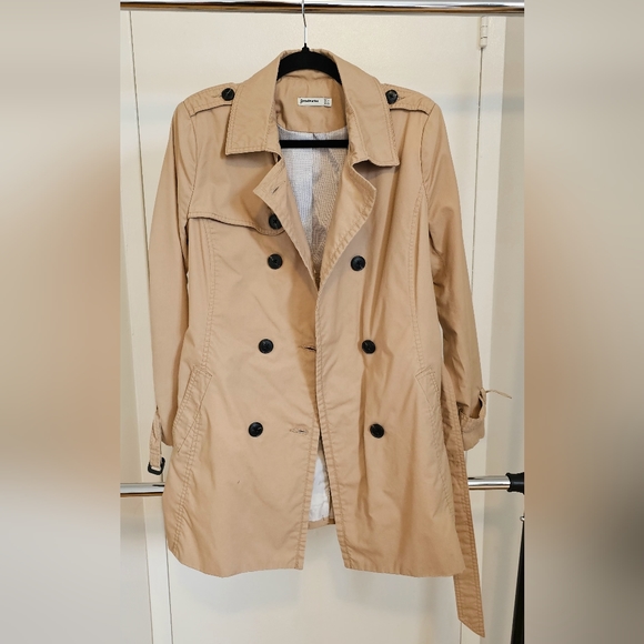 Stradivarius Short Trench Coat - Picture 3 of 12